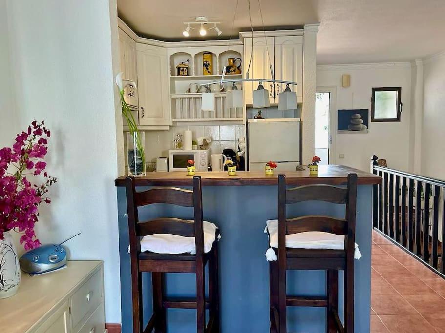 Hermosa Casita De Pueblo Con Piscina En Benahavís Esterno foto
