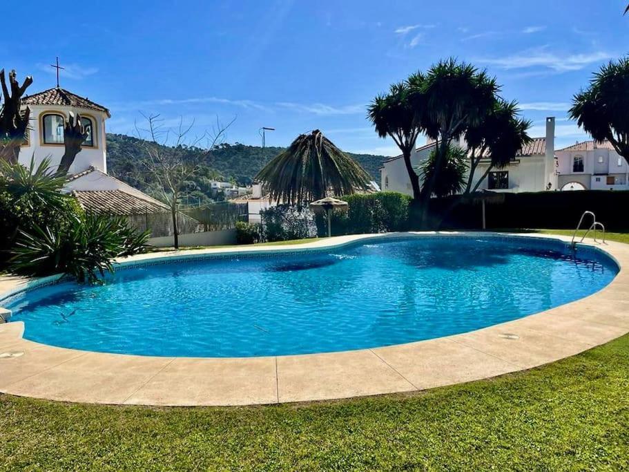 Hermosa Casita De Pueblo Con Piscina En Benahavís Esterno foto