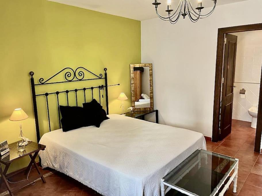 Hermosa Casita De Pueblo Con Piscina En Benahavís Esterno foto