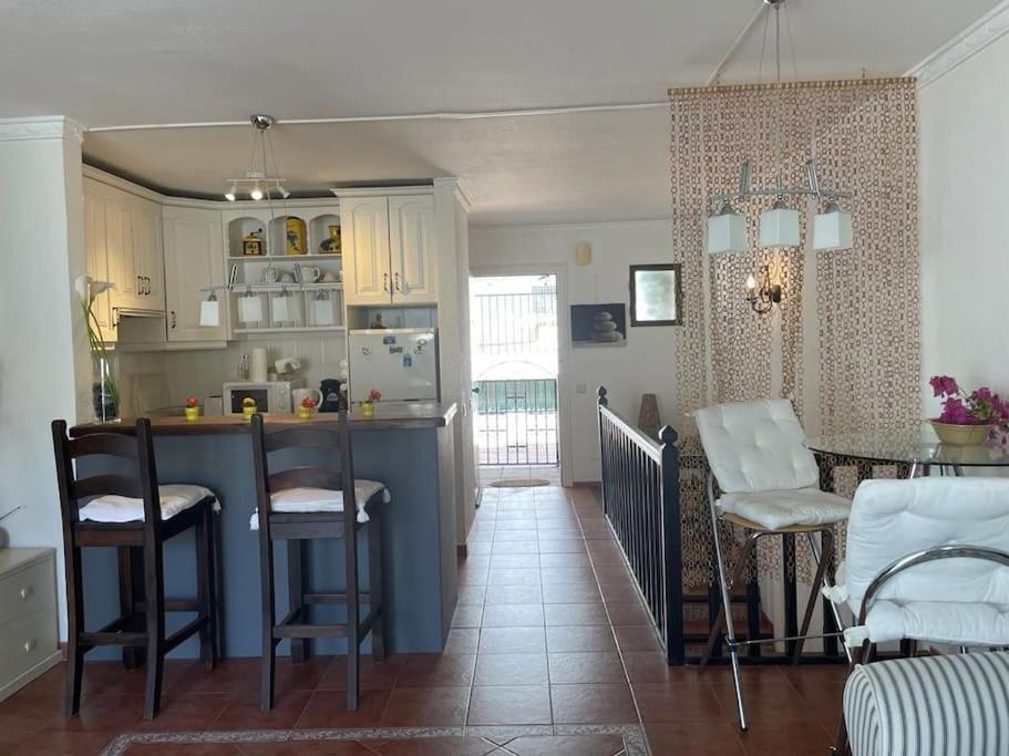 Hermosa Casita De Pueblo Con Piscina En Benahavís Esterno foto